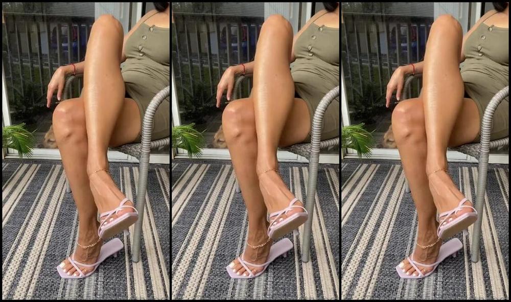 Laprettyfeet4 Nicknamed Laprettyfeet4 Onlyfans Sunday Chilling