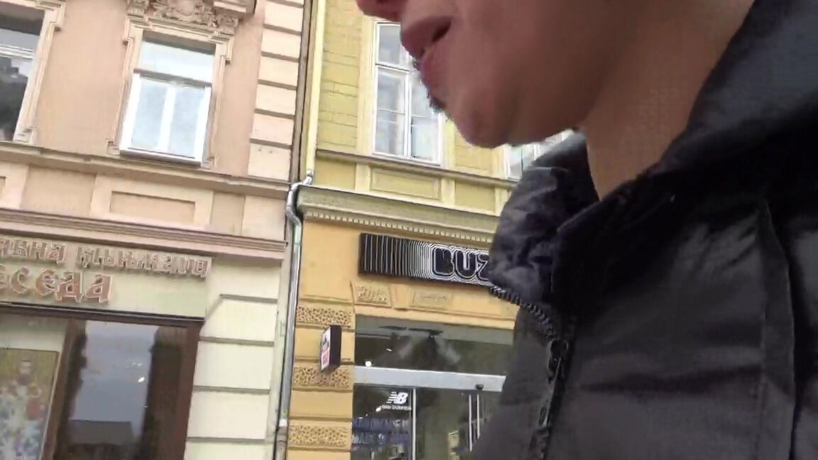 Alyssa Reece Sightseeing In My Hometown