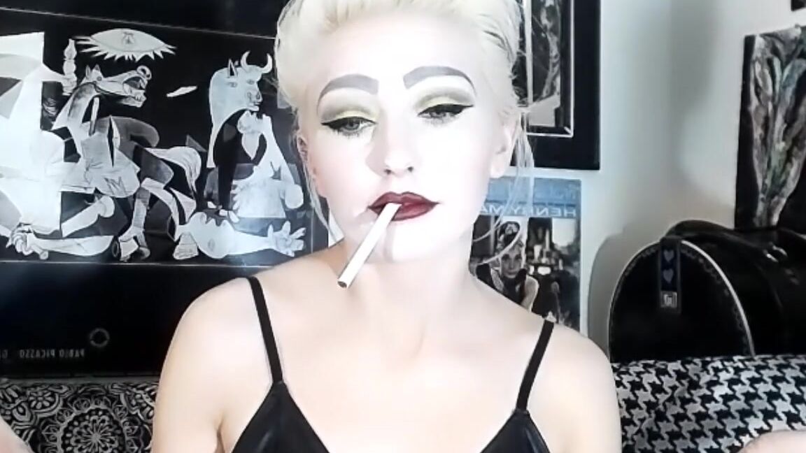 Audreysimone Just Gotta Have Another Cigarette