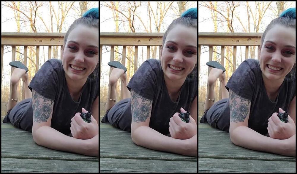 Mythicmaggie Onlyfans Girlfriend Gives Joi In The Pose Outside Pov The Weather Is Warming Up So Were Hangingp