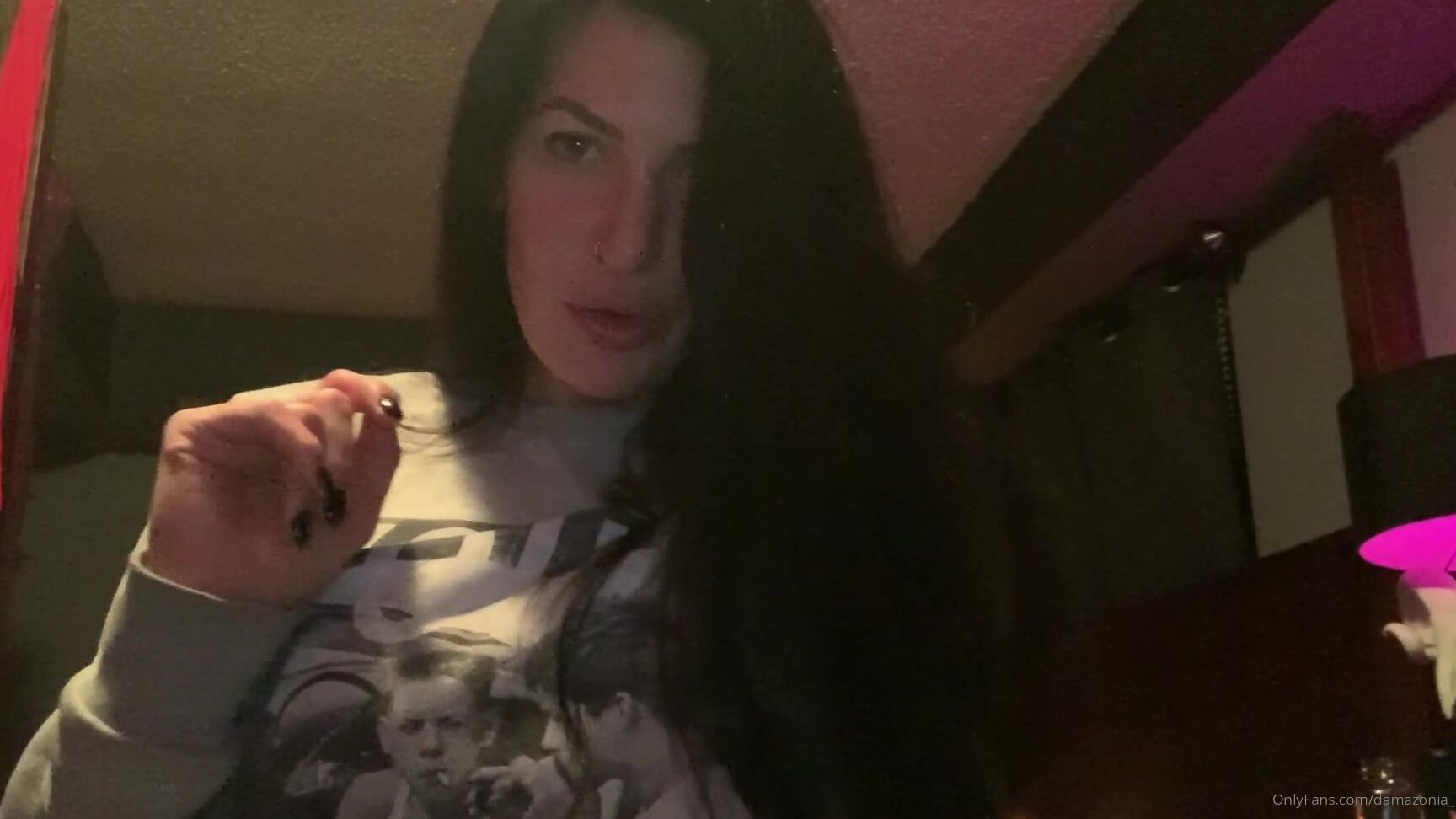 mistress damazonia showing off my nails and explaining w Onlyfans