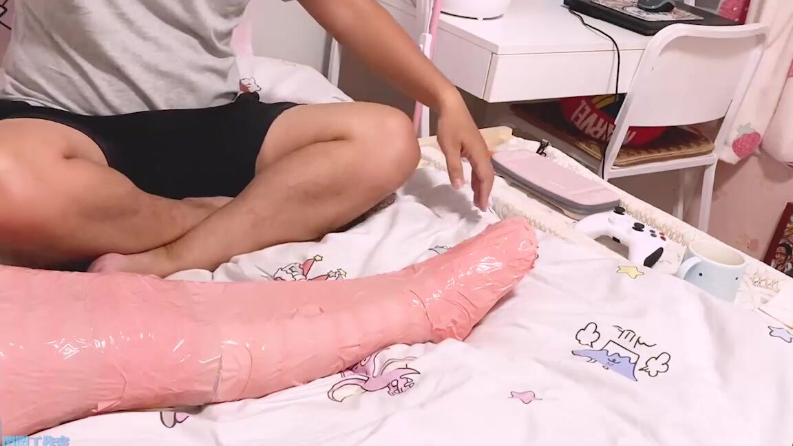 Studio Bling Pink Mummification