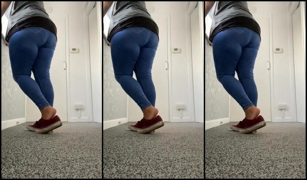 Msmaddy Aka Madsoles 1 Onlyfans After Being Out All Day In My Vans With No Socks On This Is How Those Soles Are Looking If Only