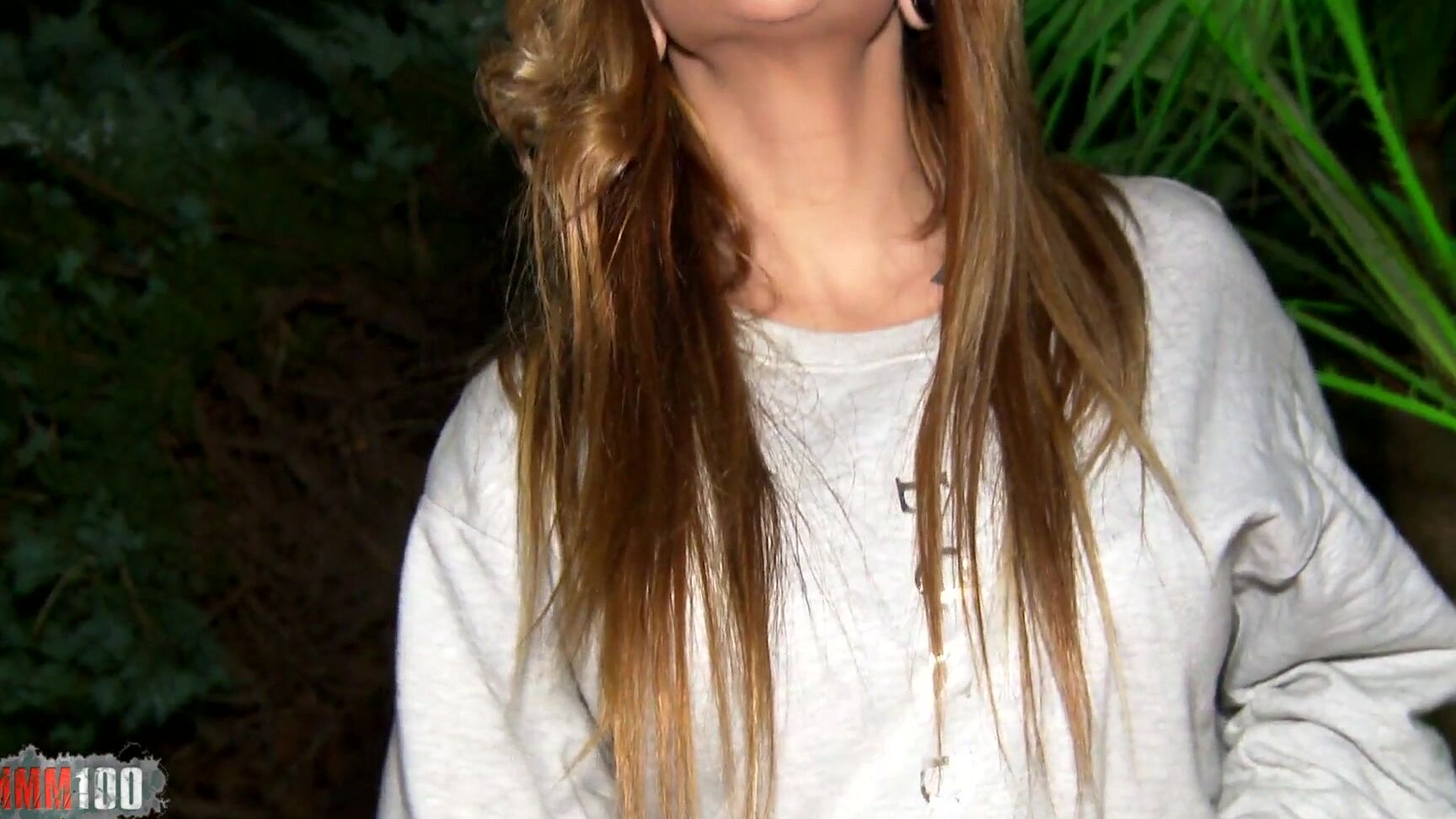 Mmm Aris Dark Peeing Her Sexy Panties