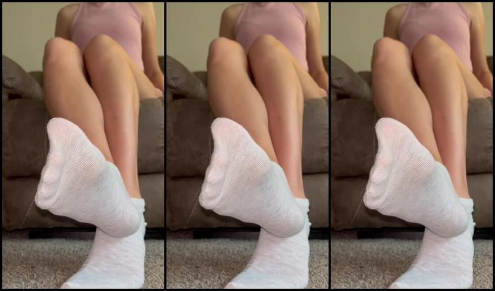 Ivy S Feet Nicknamed Footivy Foot Fetish 08 23 2024 Onlyfans Video Obedient Sock Sniffer