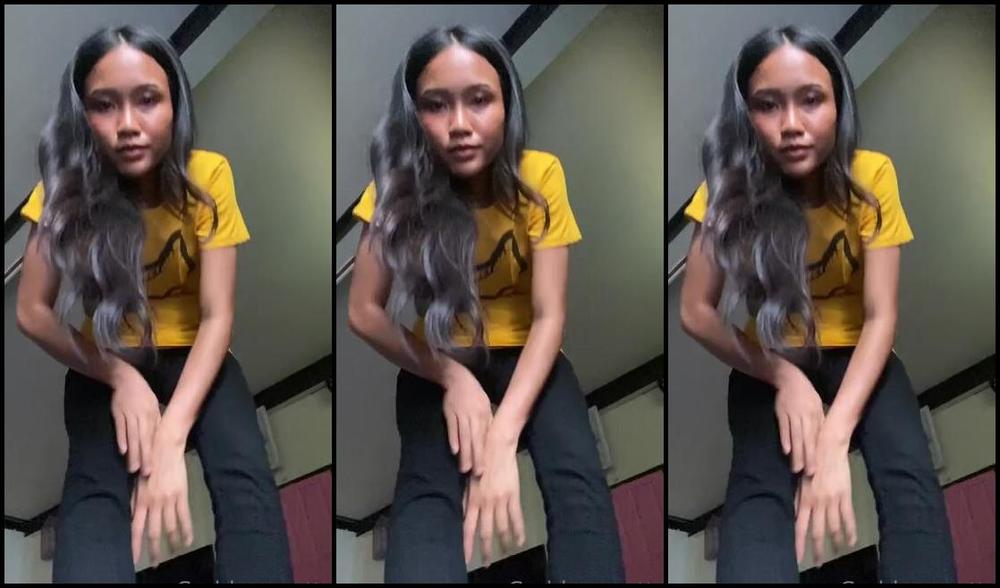 Goddessnutty2 Onlyfans Lying Under My Feet Waiting For Licking My Soles And Then Pay It Pay For Your Saliva Stuck At