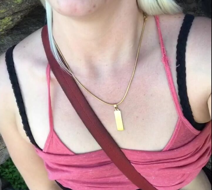 "Paula1817" blonde, masturbation, outdoors, public outdoor, solo female South Mountain public solo play manyvids