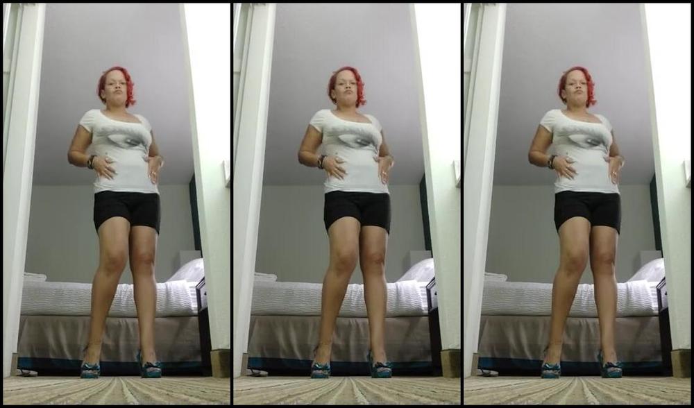 Lady Steph Nicknamed Theladysteph Onlyfans As Promised From Ig Just Fuckin Around Soles Up Baby Theladysteph Onlyfans Soles