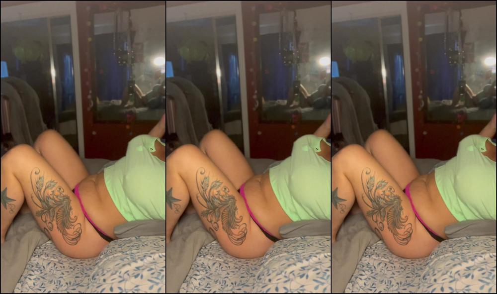 Xosashamonroe 2703257142 12 02 2022 Feeling A Little Touchy This Evening Haha