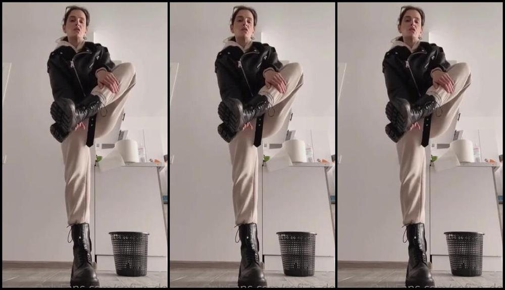 Goddess Sofi Femdom Onlyfans I Know You Like Dirt Thats Why I Went For A Walk In The Woods So That You Could Lick The Dirt Off