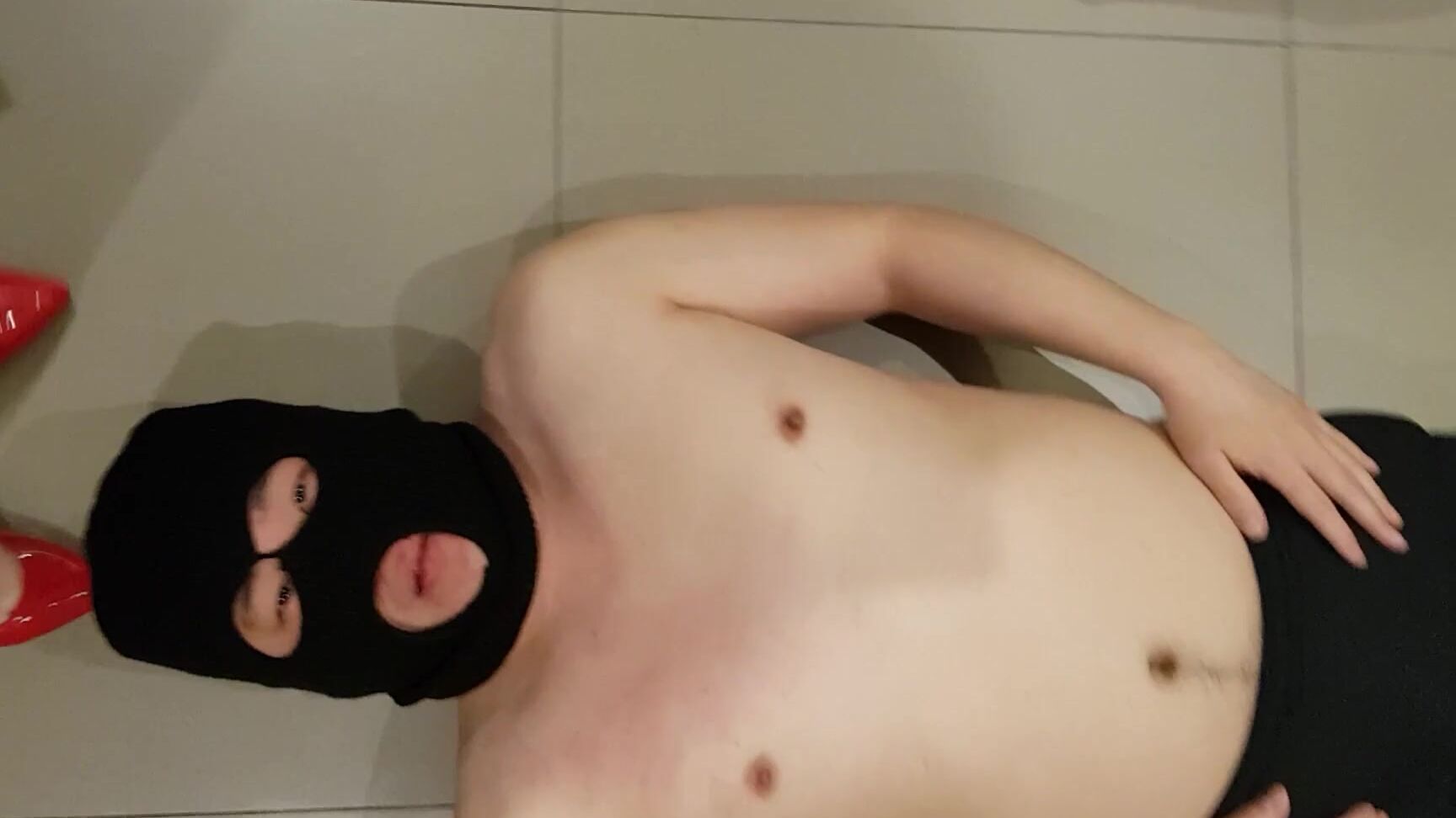 fdshmj 2021-01-30 Make a scratch on your body with my high heels Onlyfans