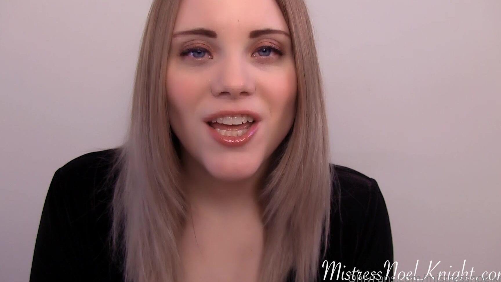 Mistressnoelknight We Re Doing A Little Throwback Thursday Today Here S A Full Length Clip Of Sensual Domina