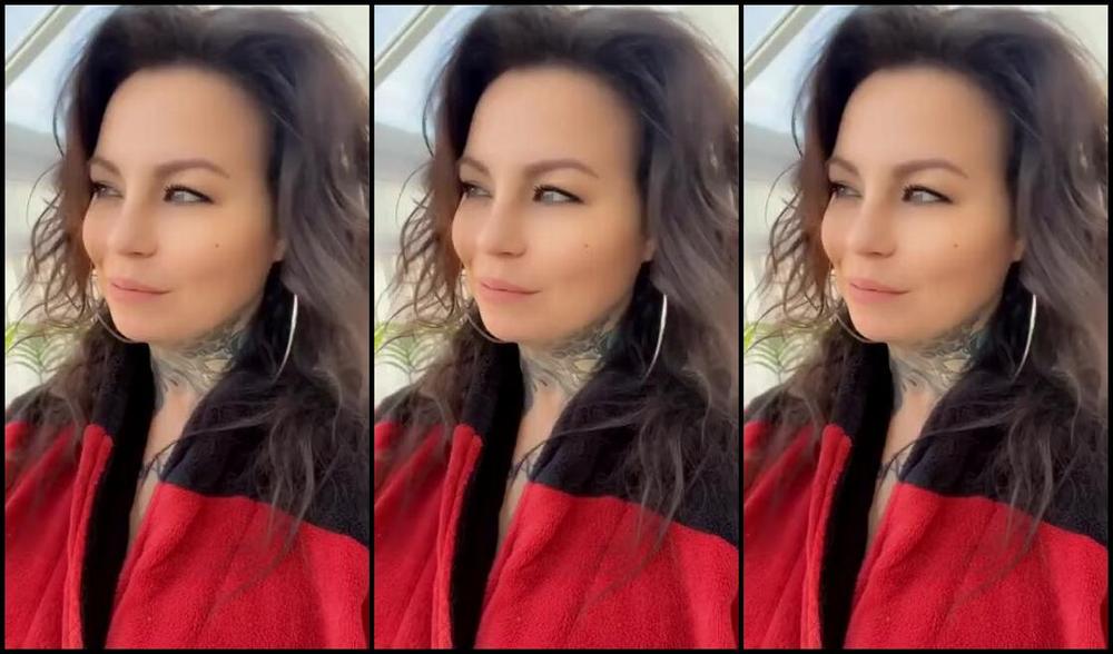 Hayley B Nicknamed Hayley B Onlyfans You Re Guna Have To Wait A Little Longer For The Outfit Of The Day