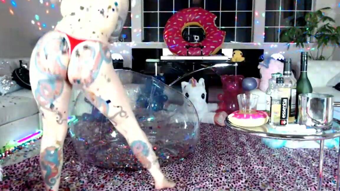 daizhamorgann-05-04-2020-214003296-part-4-of-live-quarantine-party-stream-started-at-04-05-2020-02-12-am