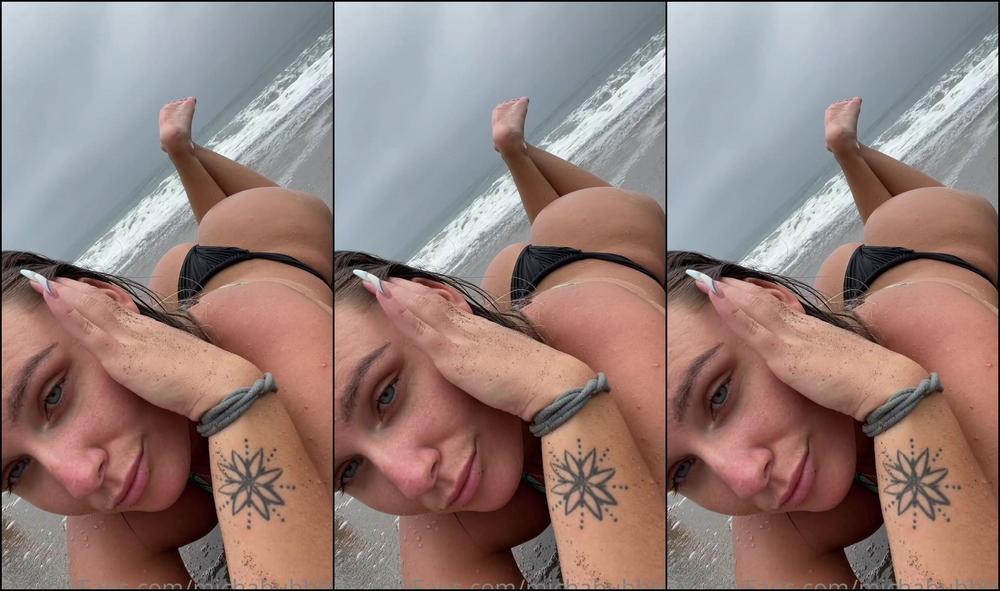 Michabubblesvip People Staring At Me Like Crazy But Who Cares Right