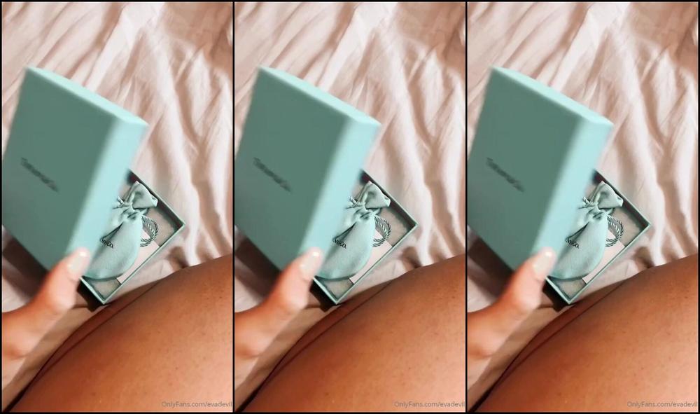 Eva De Vil Video My Beautiful New Tiffany Bracelet From My Frenc