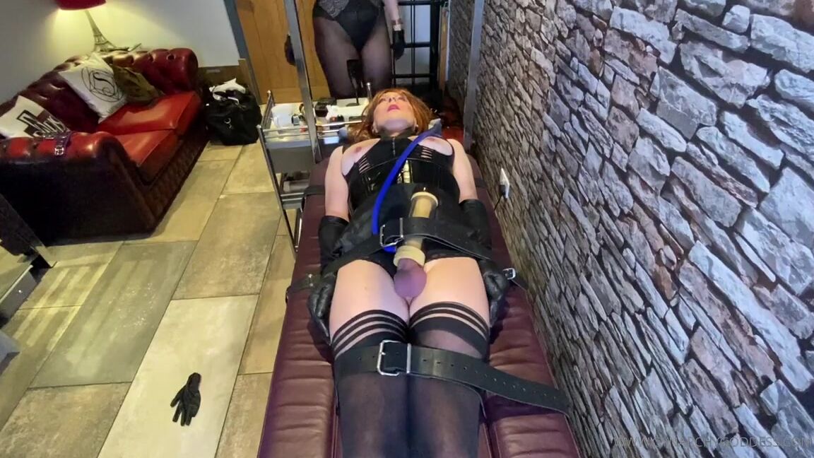 Goddess Gynarchy Edging With Venus Milking Machine And Doxy Treatment