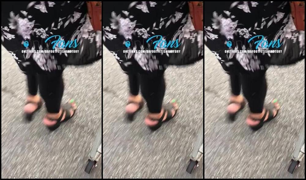 Auntie Lynn Nicknamed Mrslynnsworld Onlyfans Come Go Shopping With