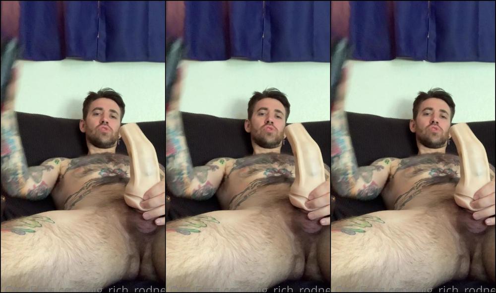 Big Rich Rodney Picture This We Hang Out Just As Friends You Just Got Out Of A Relationship I Tell You