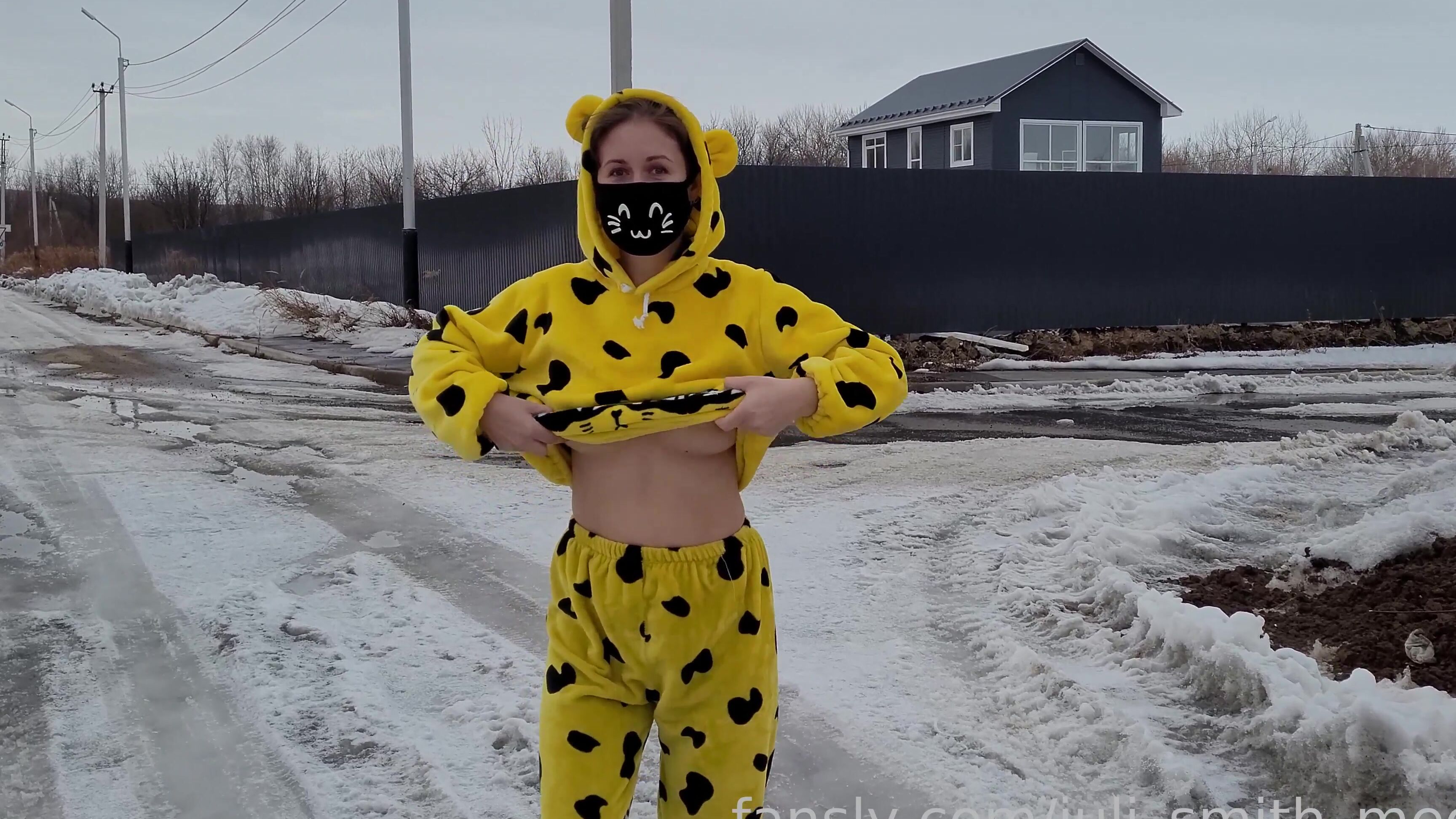 juli smith meow 2023 02 24_at_05 32 fansly fansly