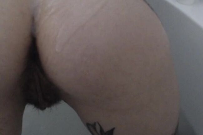 Viciusgirl Cuming In The Bath