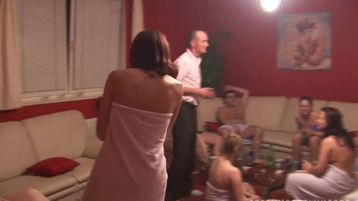 Czechmegaswingers003Part2