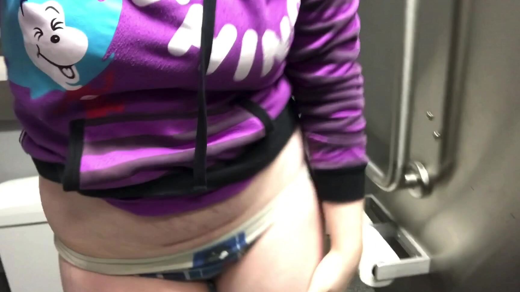 Thattrixiegirl Peeing Compilation