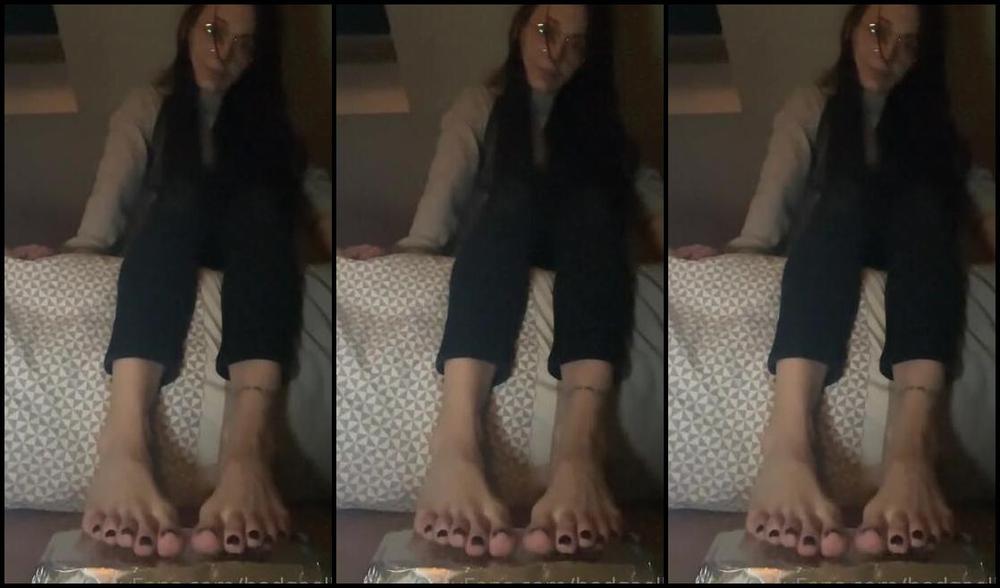 Goddessgaelle Nicknamed Badgaelle Onlyfans C Tait Juste Un Petit Essai Par Curiosit J En Ferais D Autres Qui Seront Mieux