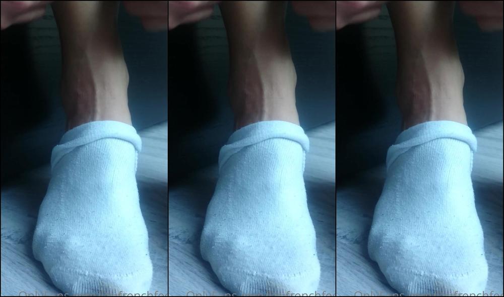 Laufrenchfeet After Sport Imagine The Smell And Yes I Have Veiny Feet When I M Hot And When I Do Sp