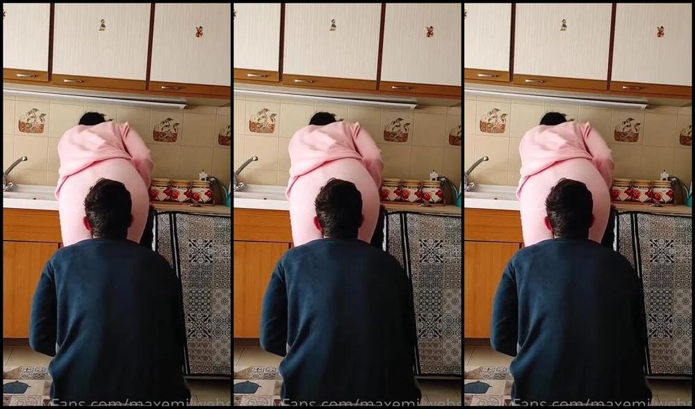 Emily Maxemilweber Nicknamed Maxemilweber 12 05 2022 Onlyfans Video Good Morning I Would Like To Say A Few Words To You As Well As Wish