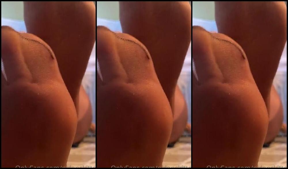 Nylonskitten Nicknamed Nylonskitten 04 25 2021 Onlyfans Video 3 Min Casual Video Just Got Back In Town So Relaxing Some Watching My Tablet In