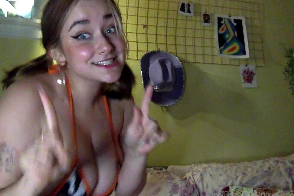 Nixxxie 783252196 09 15 2020 Hello Ladies And Gentlemen Today I Am Here With A Video Of Me Dancing In A