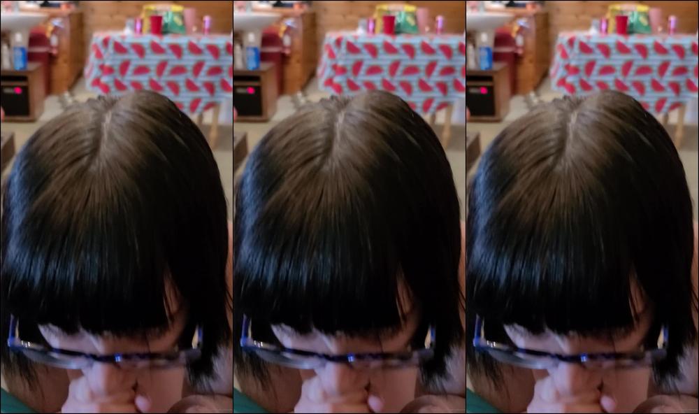 mymindbreaks-24-01-2021-2013185871-definitely-watch-the-videos-i-attached-to-this-set-you-don-t-want-to-miss-out-on-them-