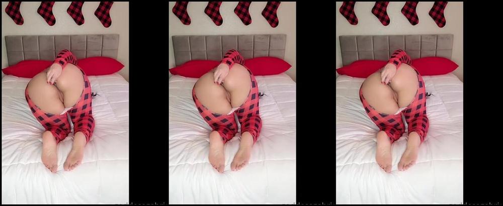 Goddessgabriela Onlyfans Anal Play Gfe Im Your Girlfriend Youve Taken Me On Vacation To Visit Your Family And Have Some