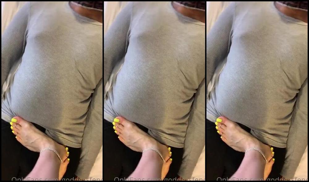 Fendi Feet Aka Goddessfendi Onlyfans I Love Walking All Over Pathetic Little Foot Slaves And Trampling Their Unworthy Cocksp