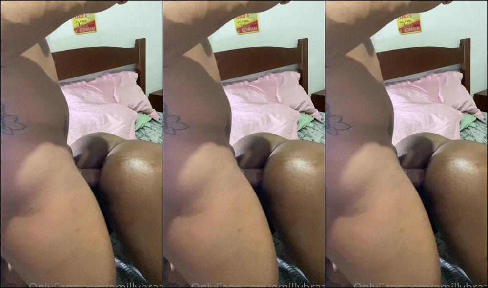Emillybrazil 2324000781 01 08 2022 Aquele Sexo Bem Quente