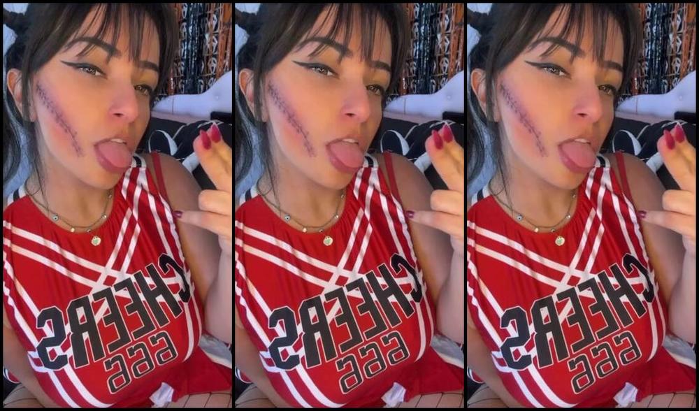 Emanuelly Raquel Nicknamed Emanuellyraquel 10 31 2024 Onlyfans Video Sexy Zombie Cheerleader Blowjob Boquete Da Lider De Torcida