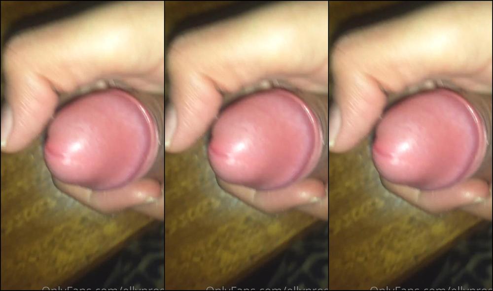 Ellynrosa 2393396199 03 15 2022 My Cum Splashed On The Table