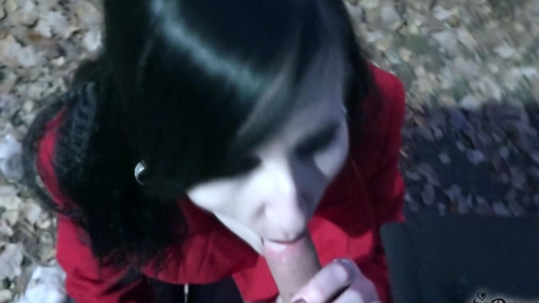 Anndarcy Sexy Gothic Vampire Gives Blowjob Outdoors