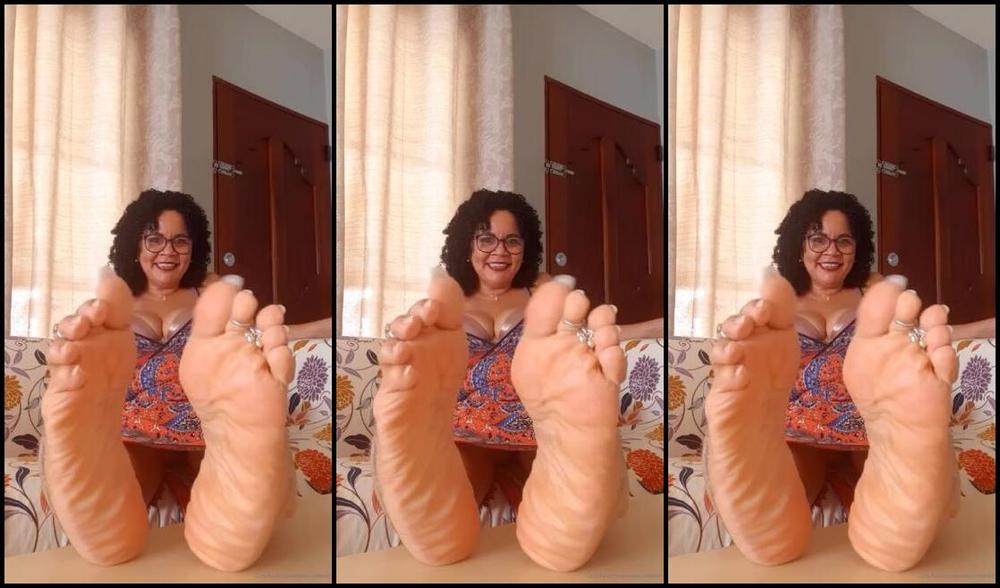 Meryann Aka Solesqueenrd Onlyfans Happy Saturday Night