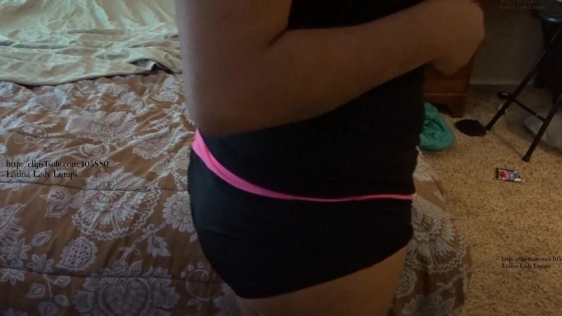 Sweetmilktits Ass Shaking Till My Shorts Fall Off