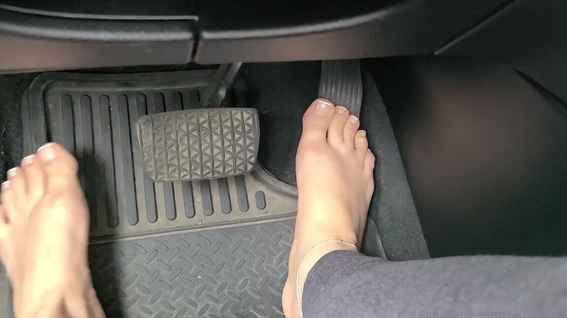 Crystal Paris Nicknamed One Lonely Foot 06 28 2025 Onlyfans Video Driving You Wild With These Feet