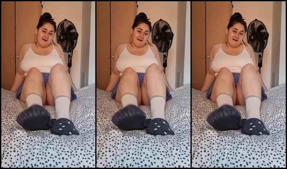 The Foot Dungeon Nicknamed The Foot Dungeon Onlyfans Youve Gotta Sniff These Old Stinky Slippers Before You Get To Experience The Feet Underneath