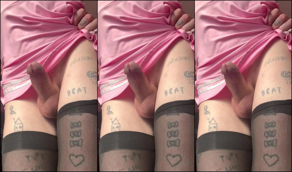 Bratevelynts 3218145634 02 27 2024 Oops Drafty In Here Ruining Myself Issewsewfun And Keeps Me Touching Myself All Day Lt3