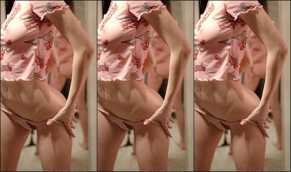 eva oops 4acafbf6-38f4-47c0-af45-f6da26878b8a Web Cam