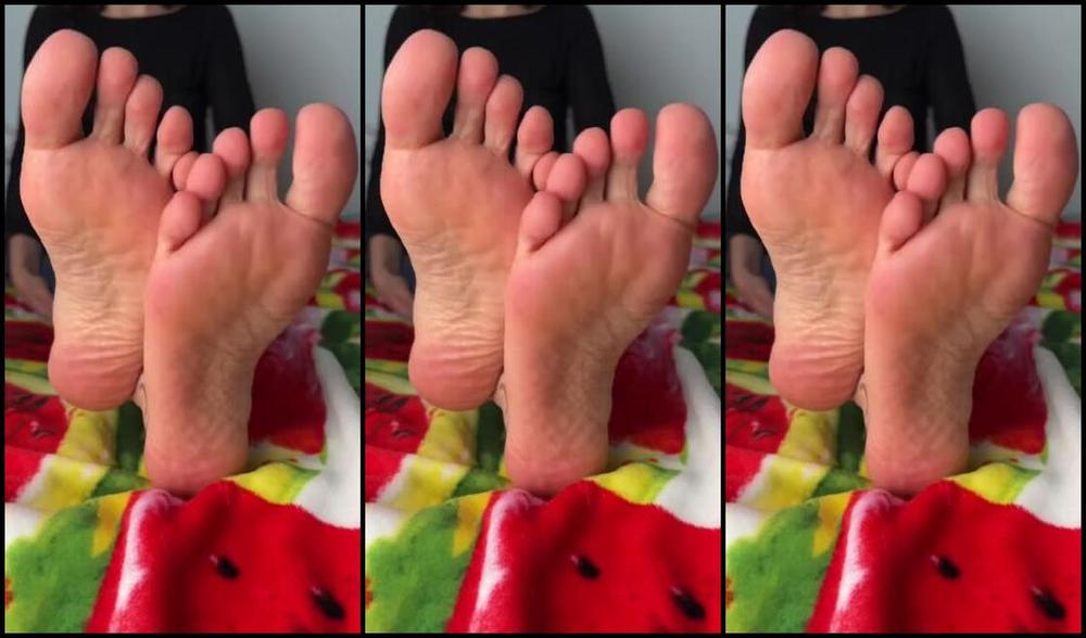 Cute Lily F33T Nicknamed Cute Lily F33T 01 16 2024 Onlyfans Video Smooth Soles And White Toesies