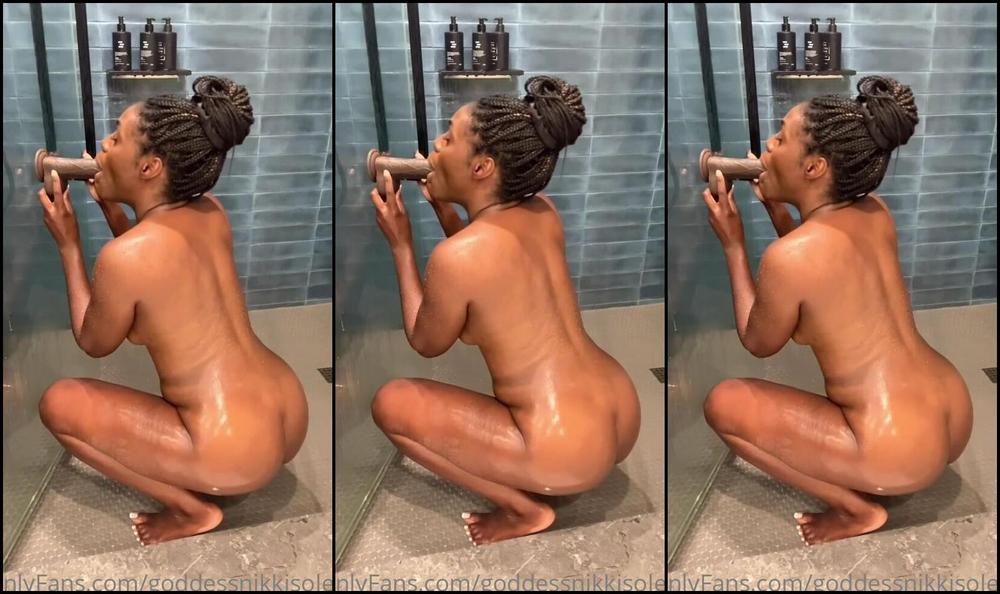 Goddessnikkisoles I Can T Help That I Get Horny During A Shower