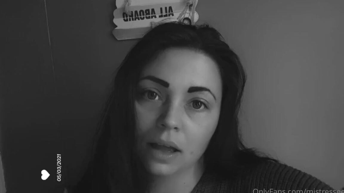 Mistress Eclipse Nicknamed Mistresseeclips Femdom 03 08 2021 Onlyfans Video A Few Short Farts