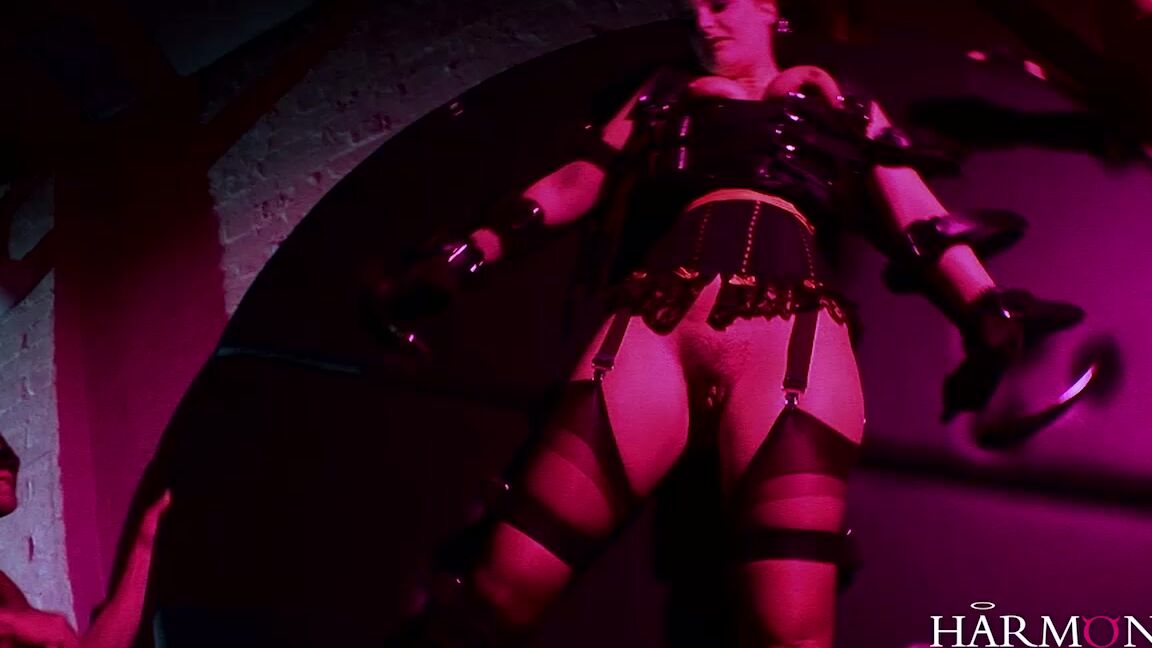 Kerrylouise Ellebrook Maskedsexslaves Mm Fullhd