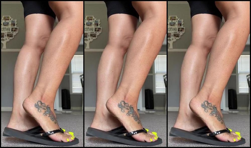 Deedeericanfeet Onlyfans As Requested Showing My Calves In Flip Flops